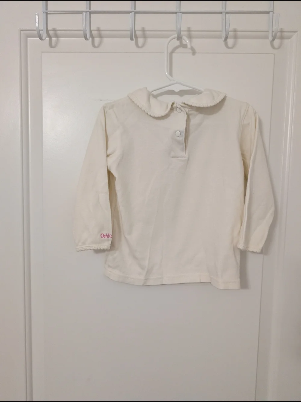 Vintage‎ OshKosh B'gosh Cream Long-Sleeve Top with Embroidered Peter Pan Collar